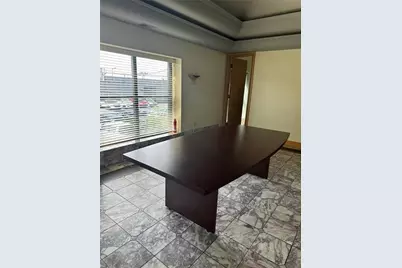 10431 Perry Highway, Pittsburgh, PA 15090 - Photo 17