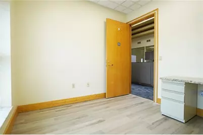 10431 Perry Highway, Pittsburgh, PA 15090 - Photo 31