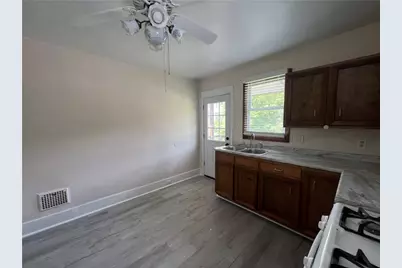 3113 Quay St, White Oak, PA 15131 - Photo 9