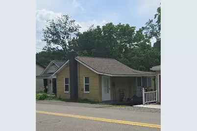 417 Valley St, McDonald, PA 15057 - Photo 1