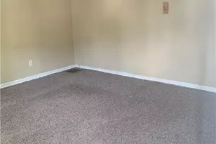 1512 Grimes St, New Castle, PA 16101 - Photo 7