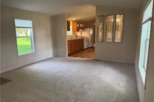 115 Woodview Dr, Middlesex Township, PA 16059 - Photo 5