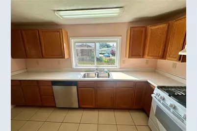 1023 Burtner Rd, Harrison Township, PA 15065 - Photo 9