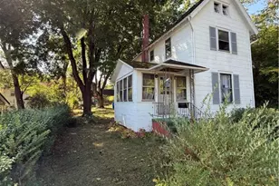 109 W Ridge Ave, Sharpsville, PA 16150 - Photo 1