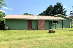 840 Lansberry Ct, Somerset Boro, PA 15501 - Photo 25