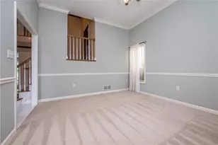 170 Pinehurst Dr, Cranberry Township, PA 16066 - Photo 7