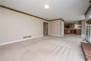 170 Pinehurst Dr, Cranberry Township, PA 16066 - Photo 11