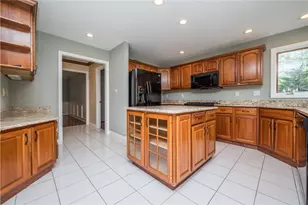 170 Pinehurst Dr, Cranberry Township, PA 16066 - Photo 21