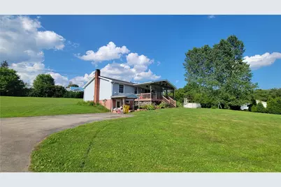 1433 W Pitt Street, Jennerstown Boro, PA 15547 - Photo 1