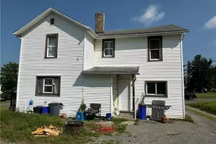 1328 N Croton Ave, New Castle, PA 16101 - Photo 5