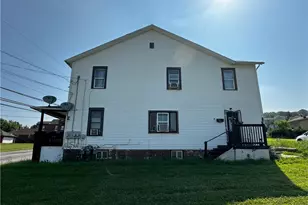 1328 N Croton Ave, New Castle, PA 16101 - Photo 3