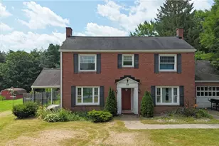 138 W Main St, Greenville Boro, PA 16125 - Photo 1