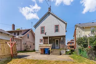 203 Baldwin Ave, Sharon, PA 16146 - Photo 7