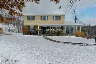 1449 Parkview Dr, Pittsburgh, PA 15101 - Photo 1