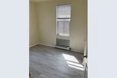 316 Kaercher St, Pittsburgh, PA 15207 - Photo 19