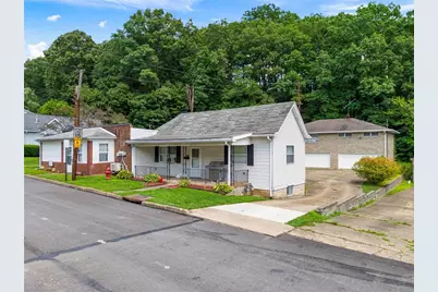 318 Penn Avenue, Aliquippa, PA 15001 - Photo 1