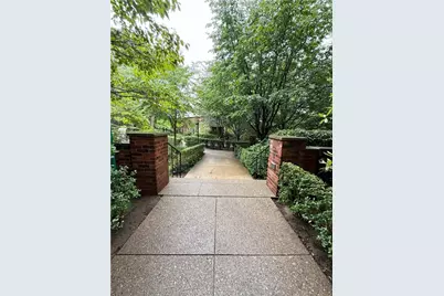 410 Sulgrave Rd., Pittsburgh, PA 15211 - Photo 23