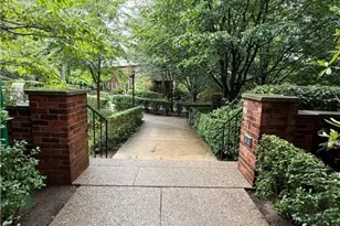 410 Sulgrave Rd, Pittsburgh, PA 15211 - Photo 23