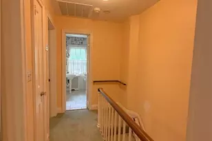 410 Sulgrave Rd, Pittsburgh, PA 15211 - Photo 15