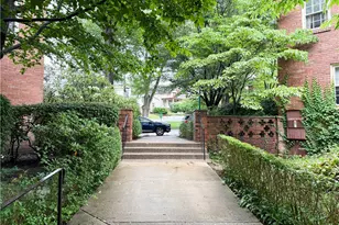 410 Sulgrave Rd, Pittsburgh, PA 15211 - Photo 25