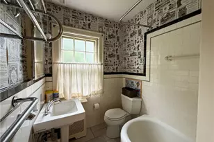 410 Sulgrave Rd, Pittsburgh, PA 15211 - Photo 17