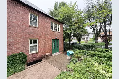 410 Sulgrave Rd., Pittsburgh, PA 15211 - Photo 1