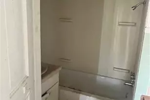 214 E Fairview Ave, Connellsville, PA 15425 - Photo 25