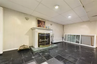 3931 Boulevard Drive, Pittsburgh, PA 15217 - Photo 27