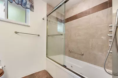 3931 Boulevard Drive, Pittsburgh, PA 15217 - Photo 25