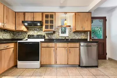 3931 Boulevard Drive, Pittsburgh, PA 15217 - Photo 13