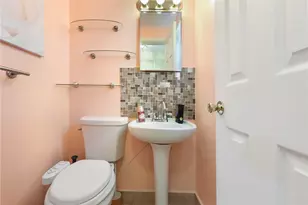 3931 Boulevard Dr, Pittsburgh, PA 15217 - Photo 9