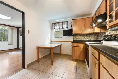 3931 Boulevard Drive, Pittsburgh, PA 15217 - Photo 15