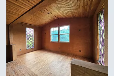 826 Parkwood Rd, Pittsburgh, PA 15210 - Photo 9