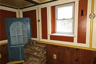 826 Parkwood Rd, Pittsburgh, PA 15210 - Photo 15