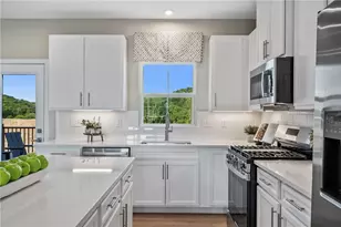 214 Hunter Dr, Moon/Crescent Twp, PA 15108 - Photo 9