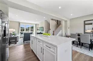 214 Hunter Dr, Moon/Crescent Twp, PA 15108 - Photo 5