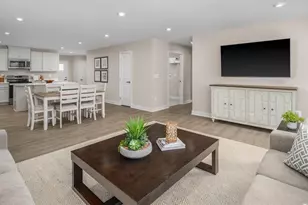 5101 Bentgrass Dr, Hempfield Township, PA 15601 - Photo 5