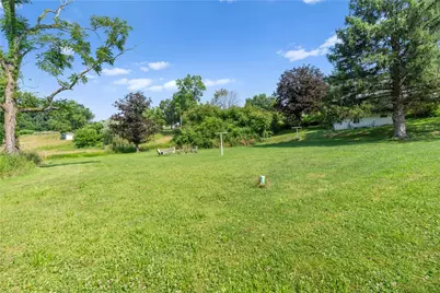 224 East End, Bullskin Township, PA 15425 - Photo 5