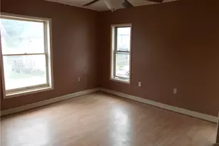 321 E 4th St, Derry Township, PA 15627 - Photo 11