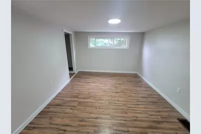 424 Desota St, East McKeesport, PA 15035 - Photo 9