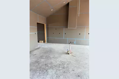 2039 Totteridge Dr, Salem Township, PA 15601 - Photo 9