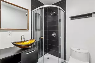 407 E Lincoln Ave, New Castle, PA 16101 - Photo 21