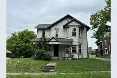 139 N Center St, Grove City Boro, PA 16127 - Photo 1