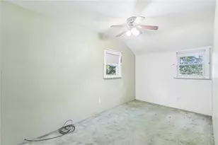 357 Keystone Dr, New Kensington, PA 15068 - Photo 11