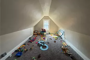 1230 Goe Ave, Pittsburgh, PA 15212 - Photo 11