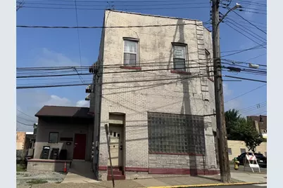 7559 Roslyn Street, Pittsburgh, PA 15218 - Photo 1