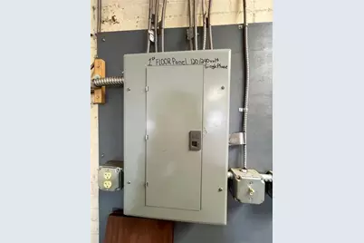 119 E Wayne St, Butler, PA 16001 - Photo 17