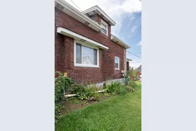 2913 Willett Rd, Pittsburgh, PA 15227 - Photo 3
