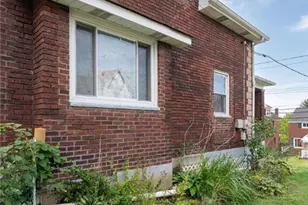 2913 Willett Rd, Pittsburgh, PA 15227 - Photo 3