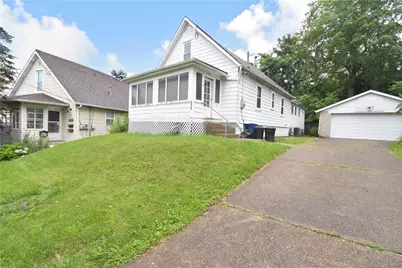 1323 Leaside Dr, Pittsburgh, PA 15207 - Photo 1